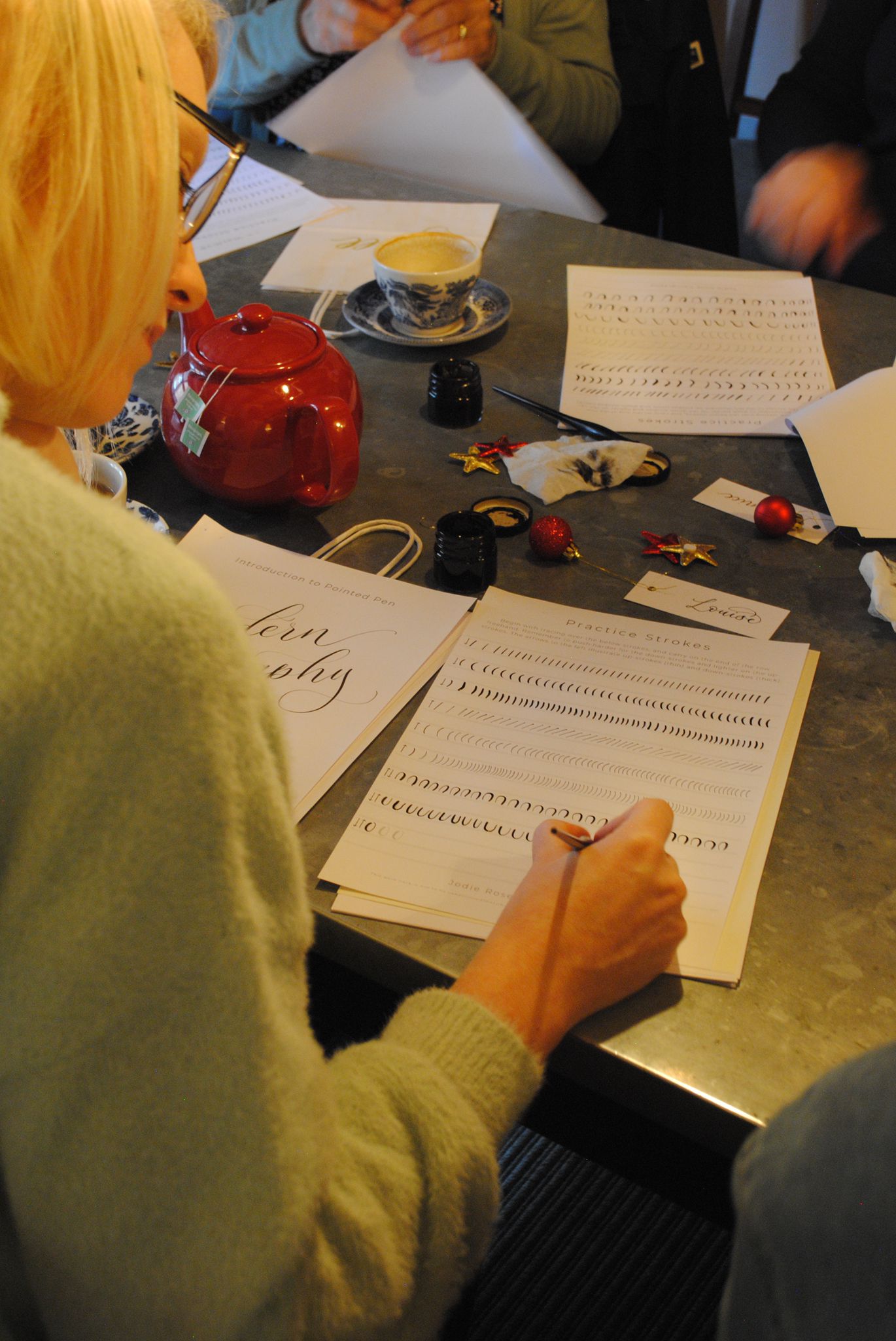 Learn Calligraphy for Christmas cards and gifts tags in Hampshire Surrey Berkshire London Jodie Rose Calligraphy