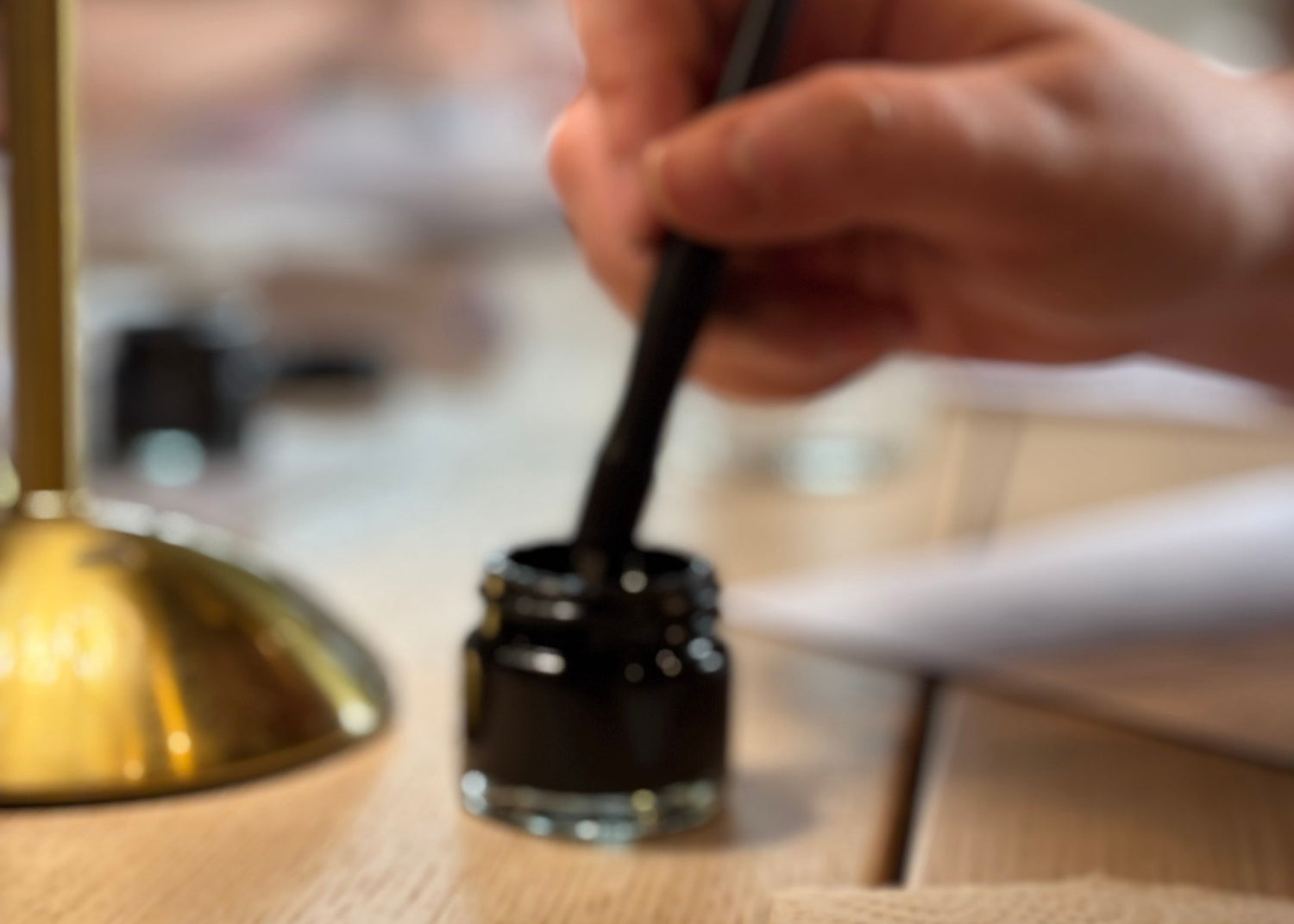 Modern Calligraphy Workshops in Hampshire Surrey Berkshire London pointed pen using nib and ink, group classes and courses