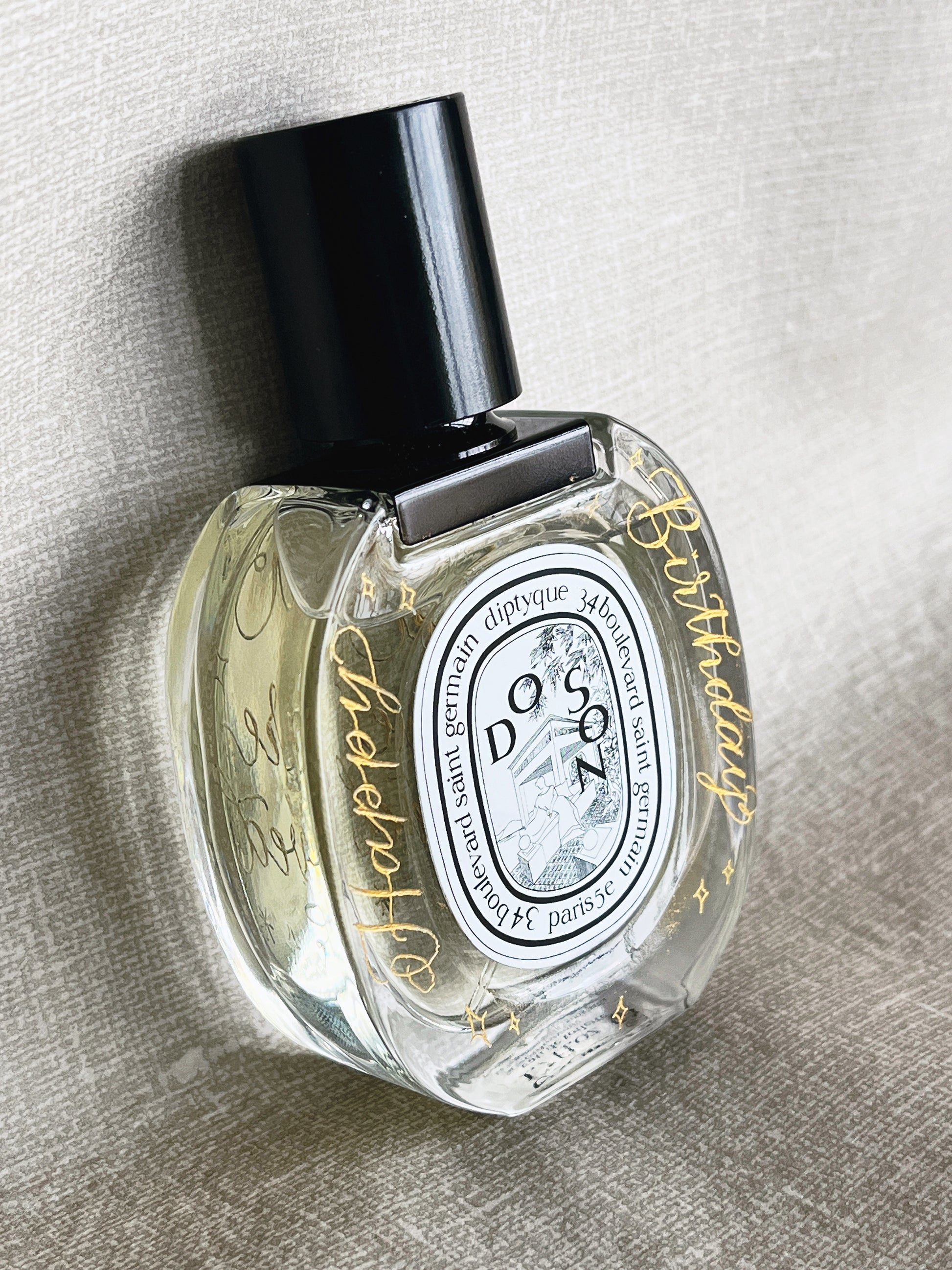 Diptyque perfume fragrance calligraphy engraving customisation personalisation service in Hampshire London Surrey Berkshire UK bridal party ideas wedding guests luxury gift ideas for loved ones engraved with calligraphy name handmade Jodie Rose Calligraphy